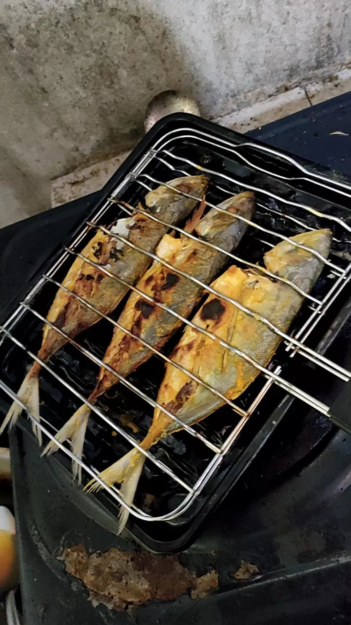 Pemanggang ikan jepun